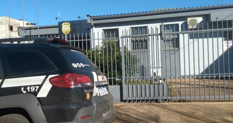 Suspeitos dos disparos de arma de fogo  em campo de futebol em Panambi se apresentam à Polícia Civil