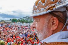 PT oficializa a candidatura de Lula à Presidência da República