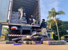 Polícia Rodoviária Federal apreende duas toneladas de maconha na BR-386, em Tabaí