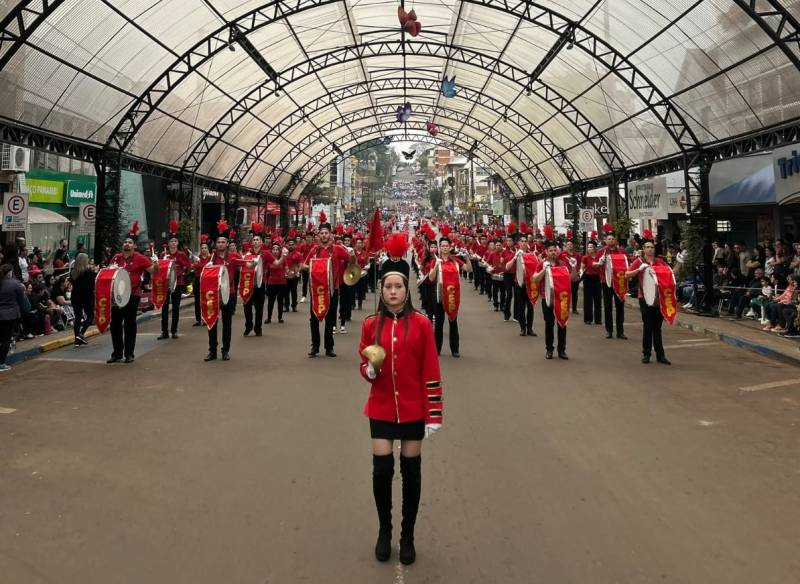 Panambi | Grande público participou e prestigiou o Desfile Cívico da Pátria