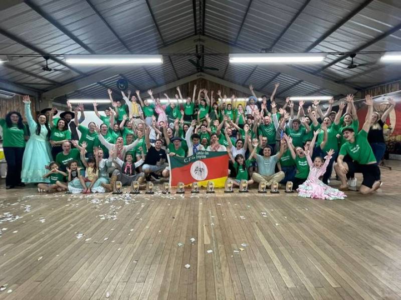 CTG Rancho dos Tropeiros de Ibirubá conquista 12 troféus na 5ª Etapa do Circuito Artístico da 9ª RT 