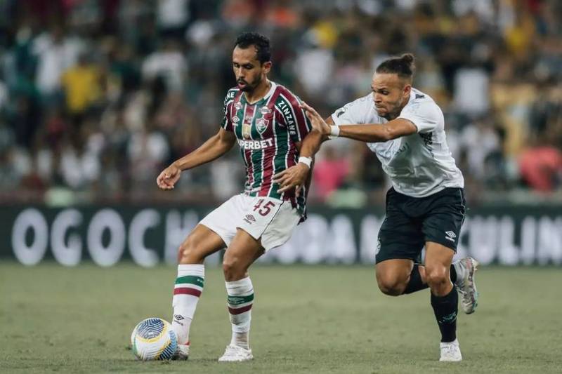 No apagar das luzes, Grêmio empata em 2 a 2 com o Fluminense no Brasileirão