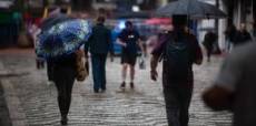 Segunda-feira terá chuva irregular no RS, após domingo tórrido