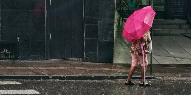 Frente fria traz chuva e queda de temperatura no RS