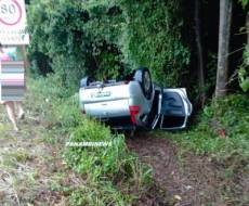 Capotamento de veículo na BR-158 em Pejuçara