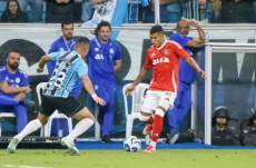 Na Arena, Grêmio e Inter empatam em 1 a 1 pelo Campeonato Brasileiro