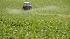 Brasil registra o maior número de contaminações por agrotóxicos na década, aponta relatório