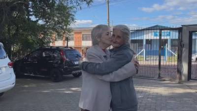 Gêmeas separadas ao nascer se reencontram após quase sete décadas no RS