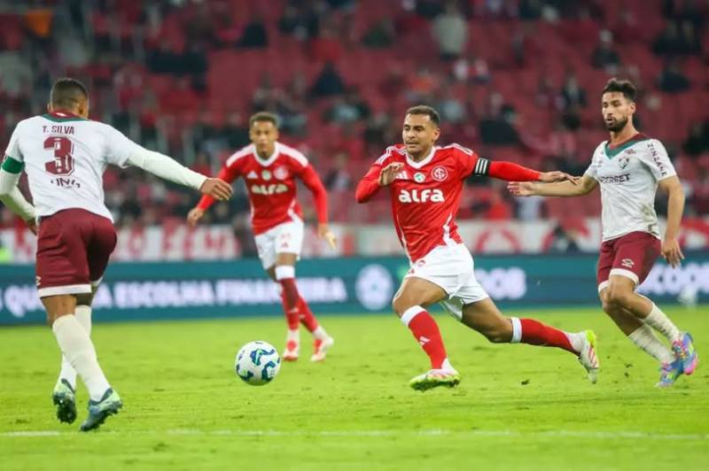 Jogando no Beira-Rio, Inter perde de 2 a 0 para o Fluminense pelo Brasileirão