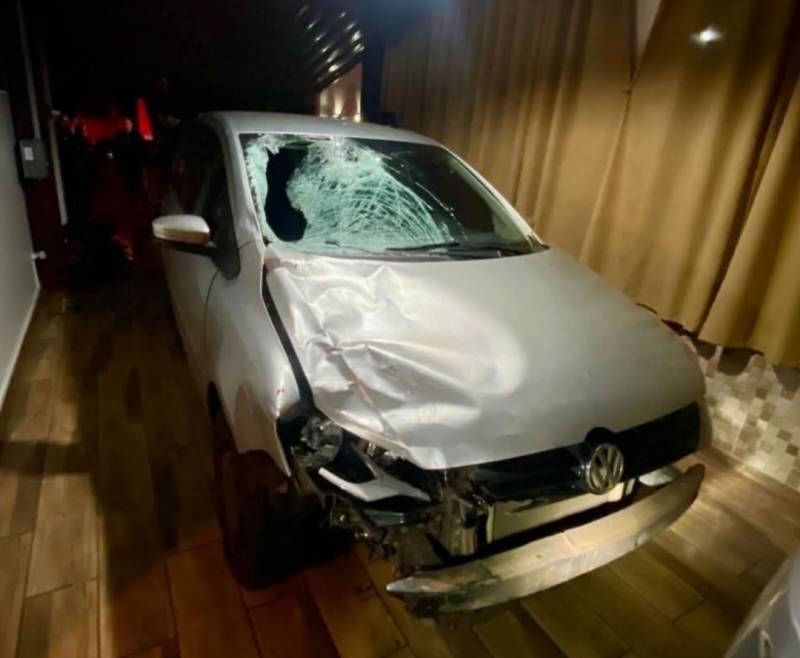 Motorista atropela mulher em Giruá e não percebe que vitima estava no teto do veículo
