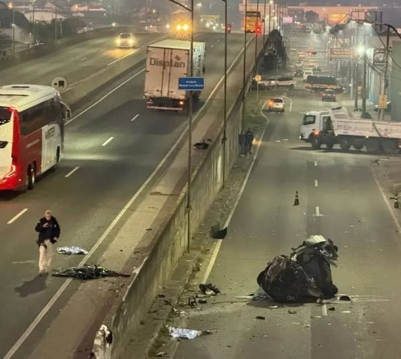 Três jovens militares do exército morrem em acidente na BR 116, em Sâo Leopoldo